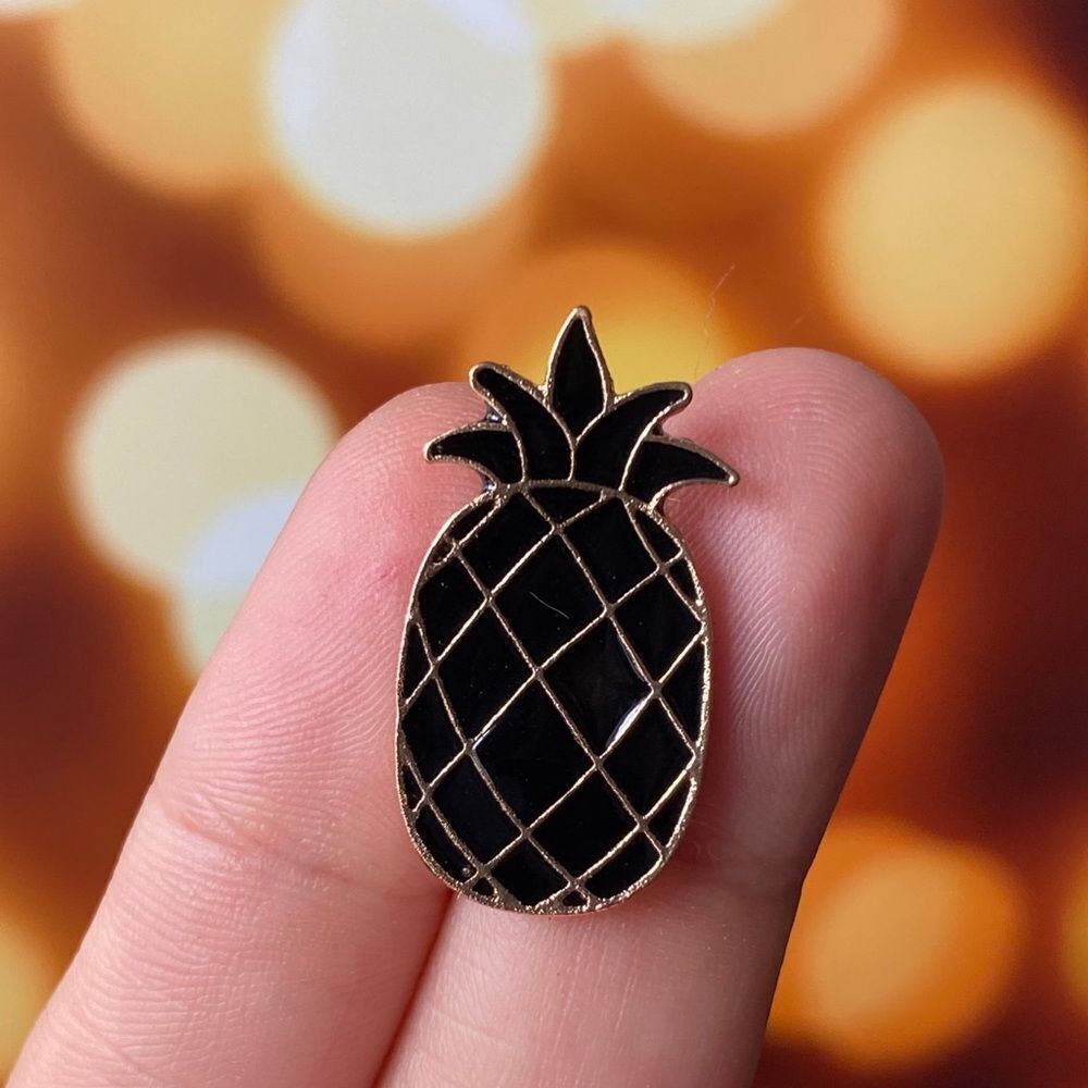Black Pineapple Enamel Pin/ Brooch Lapel